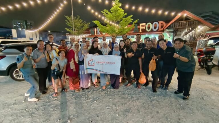 Buka puasa bersama semua agent.